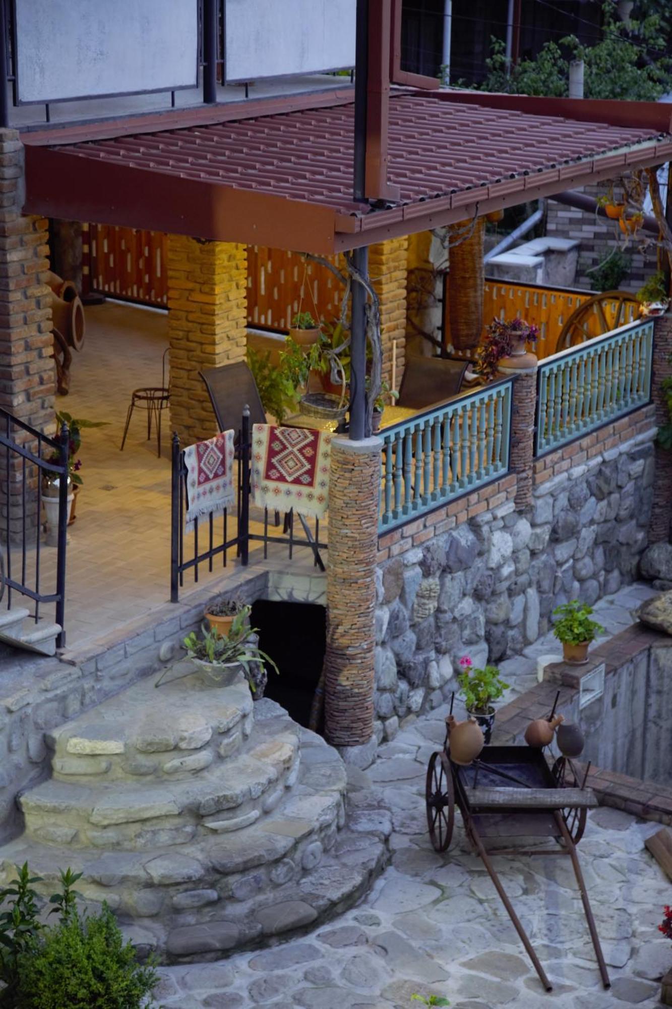Kadori Hills Hotell Telavi Exteriör bild