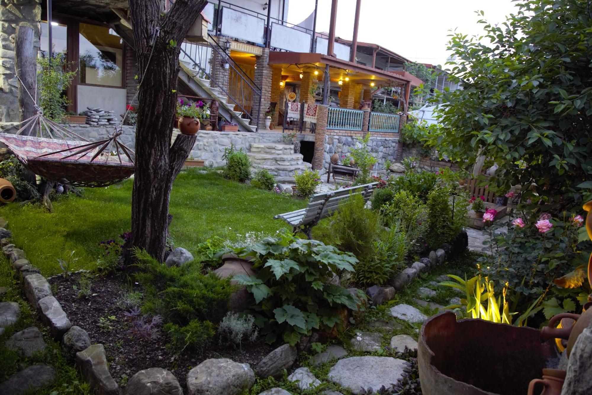 Kadori Hills Hotell Telavi Exteriör bild